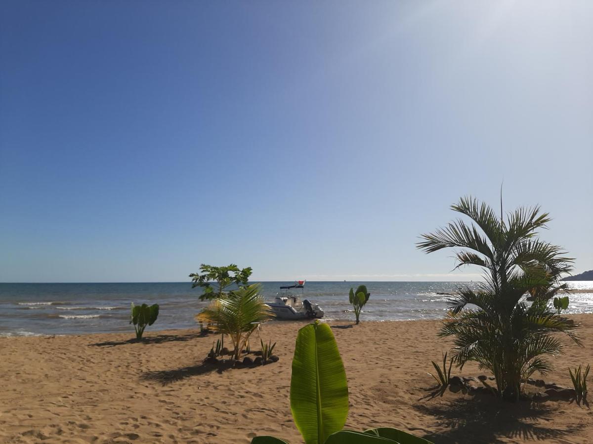 Le Moya Beach Nosy-Be Екстериор снимка